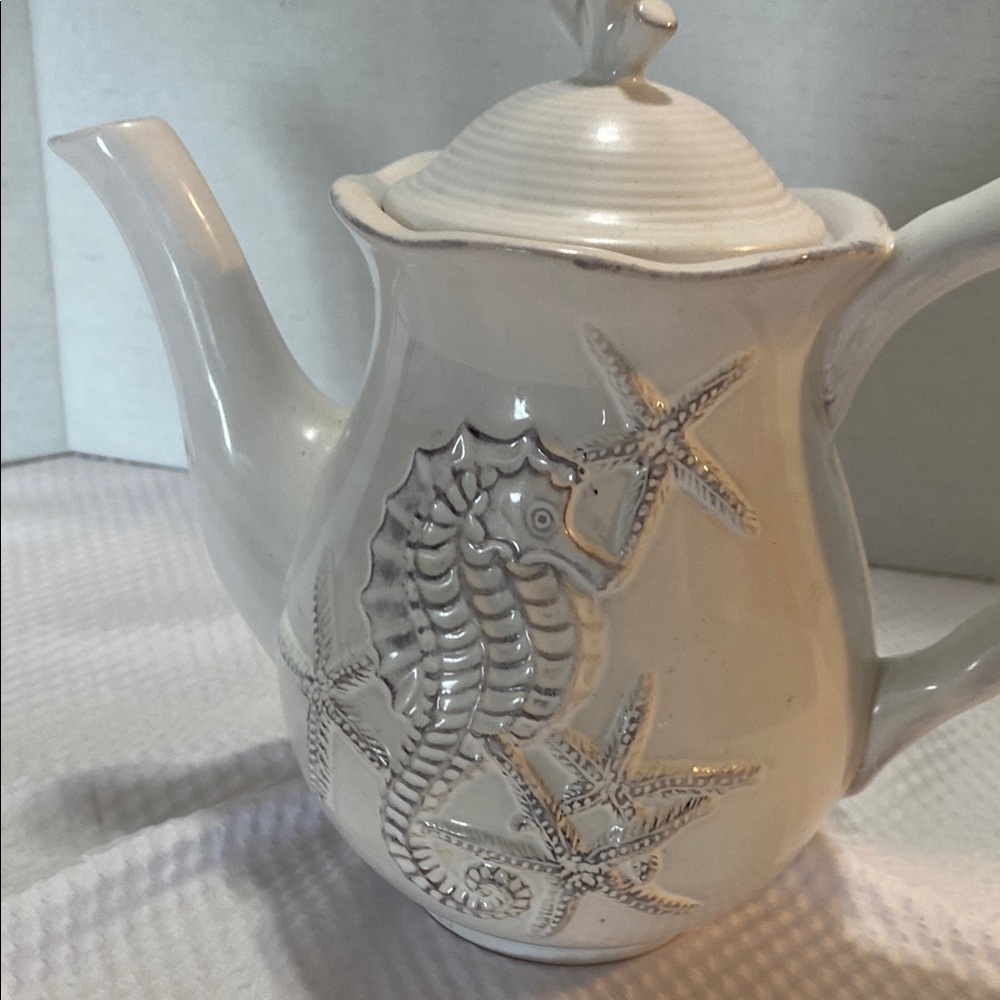 Blue Sky Seahorse and Starfish Ceramic Teapot - Picture 3 of 11